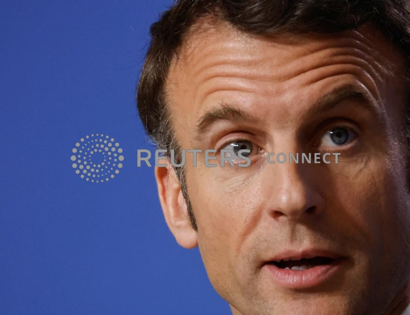 &copy; Reuters. Il presidente francese Emmanuel Macron durante una conferenza stampa a Bruxelles. 24 marzo 2023. REUTERS/Johanna Geron