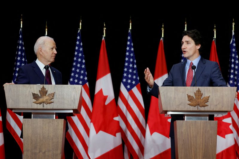 &copy; Reuters. Biden e Trudeau dão entrevista coletiva em Ottawa
24/03/2023
REUTERS/Blair Gable