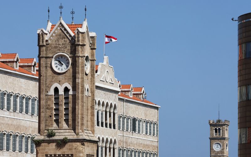 &copy; Reuters. Clock towers are pictured near the government palace in Beirut, Lebanon March 27, 2023. REUTERS/Mohamed Azakir