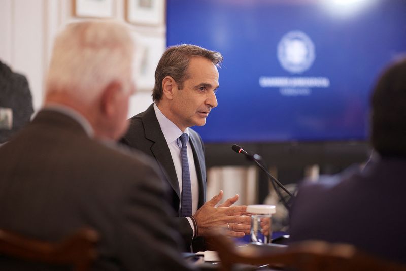 &copy; Reuters. Greek Prime Minister Kyriakos Mitsotakis leads a cabinet meeting at the Maximos Mansion in Athens, Greece, March 28, 2023. Dimitris Papamitsos/Greek Prime Minister's Office/Handout via REUTERS