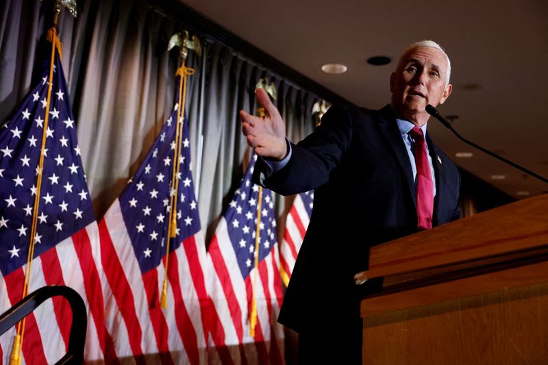&copy; Reuters. FILE PHOTO: U.S. former Vice President Mike Pence delivers remarks, in part addressing his opposition to a grand jury subpoena for testimony about efforts to overturn then-President Donald Trump's 2020 reelection loss, to the Coolidge Presidential Foundat