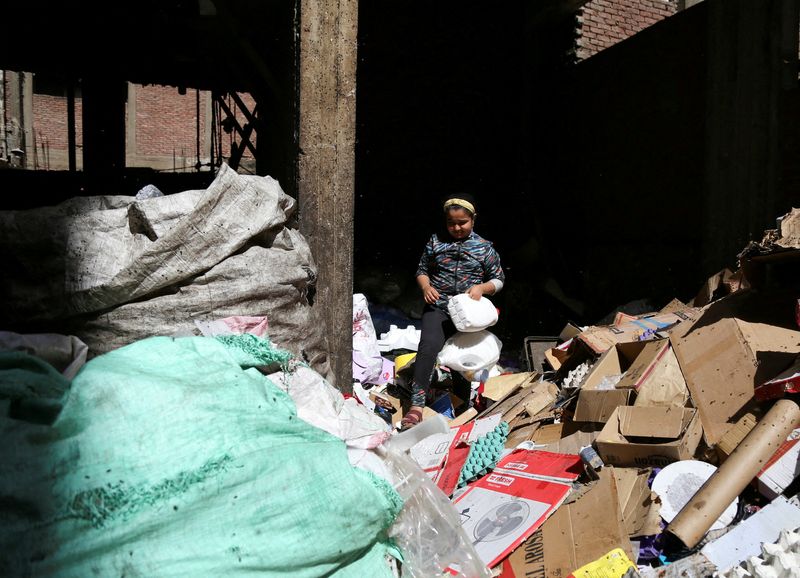 &copy; Reuters. Iniciativa de reciclagem em Manshiyat Nasser, no Egito
17/03/2023
REUTERS/Hanaa Habib