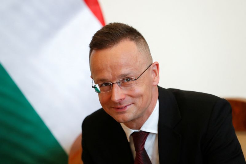 &copy; Reuters. FILE PHOTO-Hungarian Foreign Minister Peter Szijjarto meets with China's Director of the Office of the Central Foreign Affairs Commission Wang Yi (not seen) in Budapest, Hungary, February 20, 2023. REUTERS/Bernadett Szabo