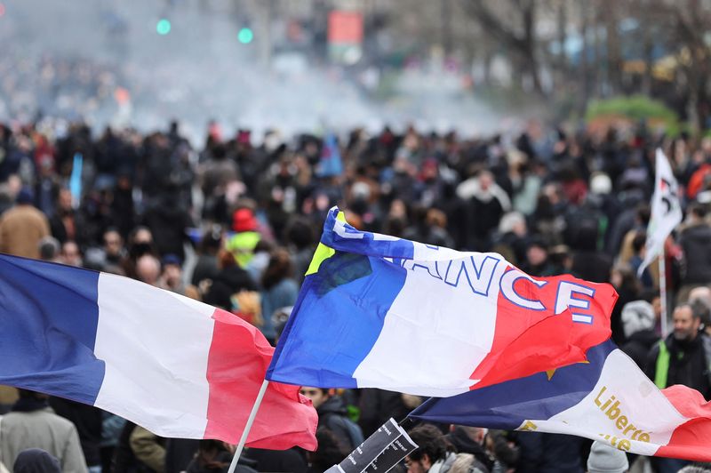 &copy; Reuters. Protestos contra os planos do governo da França de reformar a Previdência do país em Paris
28/03/2023 REUTERS/Nacho Doce