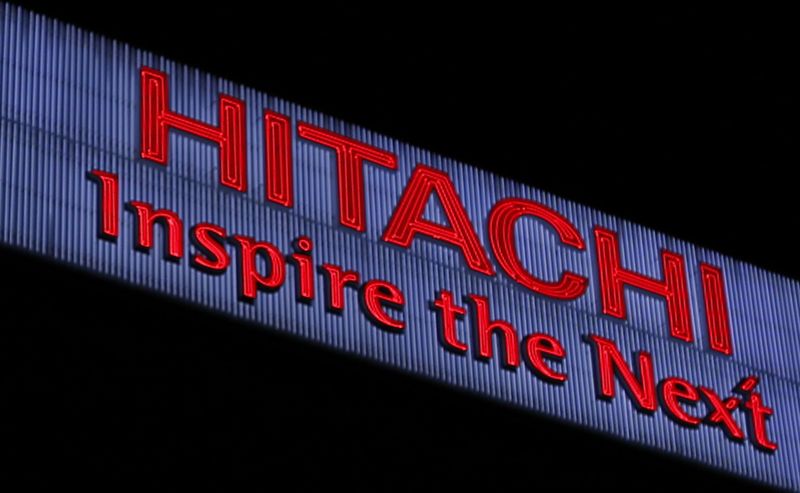 &copy; Reuters. FILE PHOTO: A logo of Hitachi is pictured at Hitachi, northeast of Tokyo December 24, 2012. REUTERS/Yuriko Nakao 
