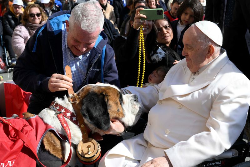 &copy; Reuters. Le pape François tient l'audience générale au Vatican. /Photo prise le 29 mars 2023/REUTERS/Vatican MediaY.