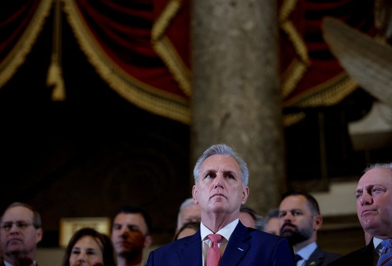 &copy; Reuters. FILE PHOTO: House Speaker Kevin McCarthy (R-CA) hosts a bill enrollment ceremony for legislation blocking the enactment of the Washington, DC City Council's 'Revised Criminal Code Act of 2022', in Statuary Hall in the U.S. Capitol building in Washington, 