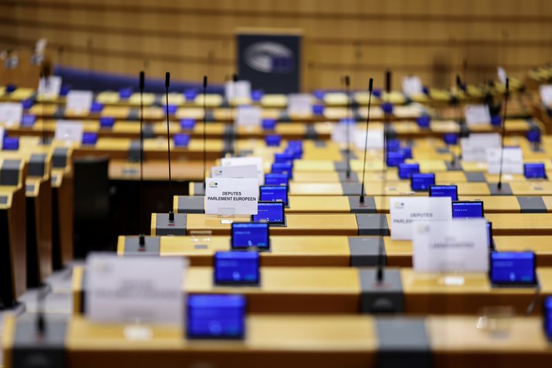 &copy; Reuters. La salle du Parlement européen avant la session plénière. /Photo prise le 23 novembre 2020 à Bruxelles, en Belgique/REUTERS/Kenzo Tribouillard
