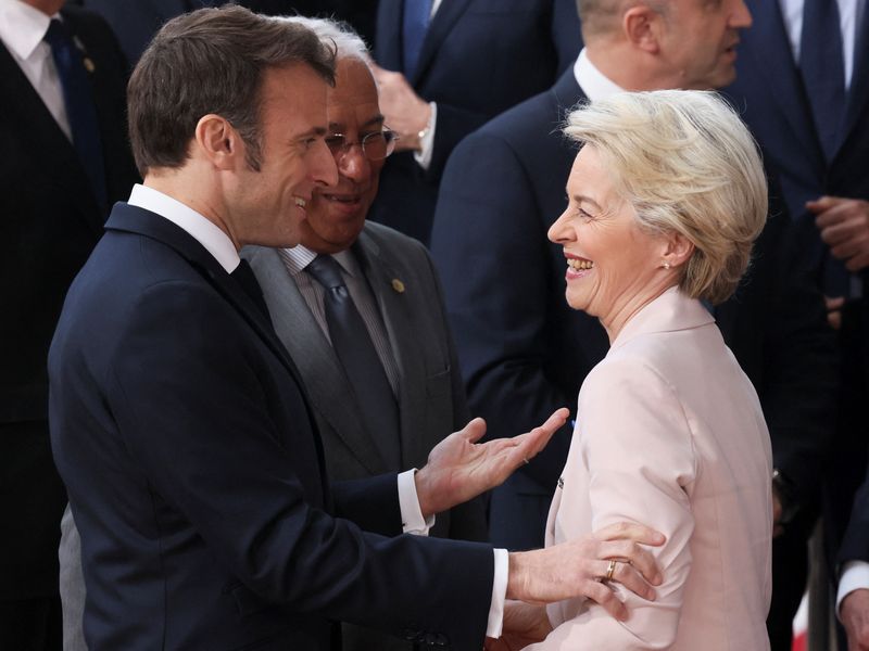 &copy; Reuters. European Commission President Ursula von der Leyen, France's President Emmanuel Macron and Portugal's Prime Minister Antonio Costa attend the European leaders summit in Brussels, Belgium February 9, 2023. REUTERS/Yves Herman