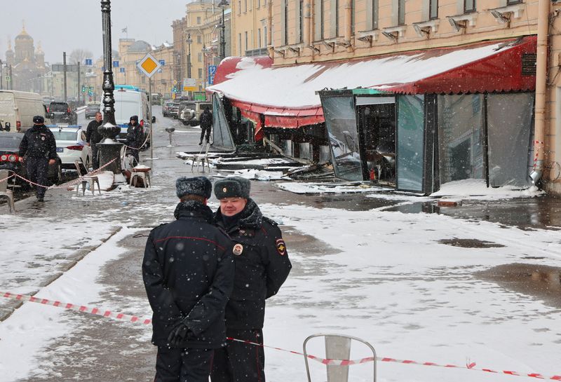 La Russie inculpe pour terrorisme la suspecte du meurtre du blogueur à Saint-Pétersbourg