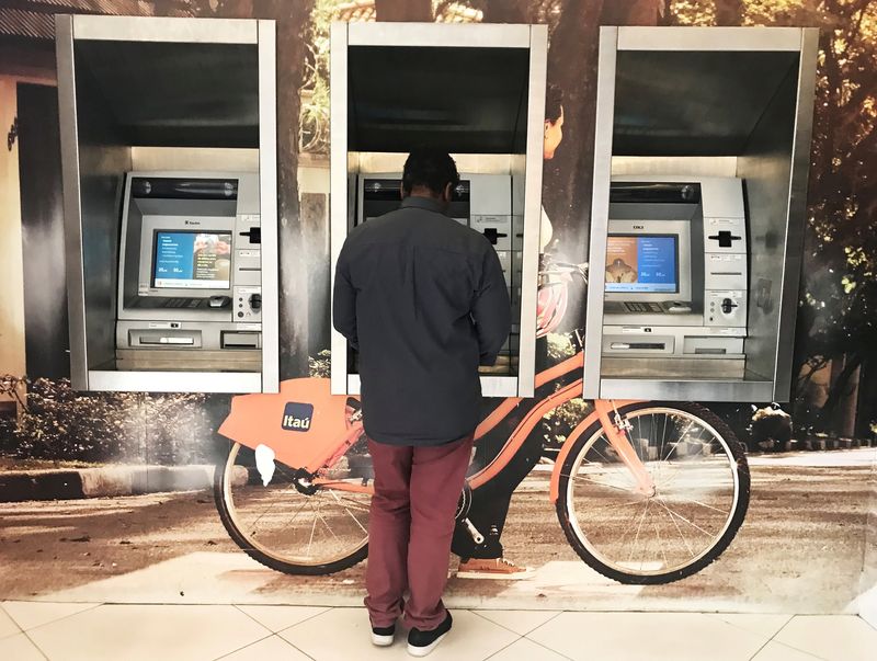 © Reuters. Bicicletas patrocinadas pela Tembici e pelo Itaú, em São Paulo (SP) 
03/12/2018
REUTERS/Nacho Doce