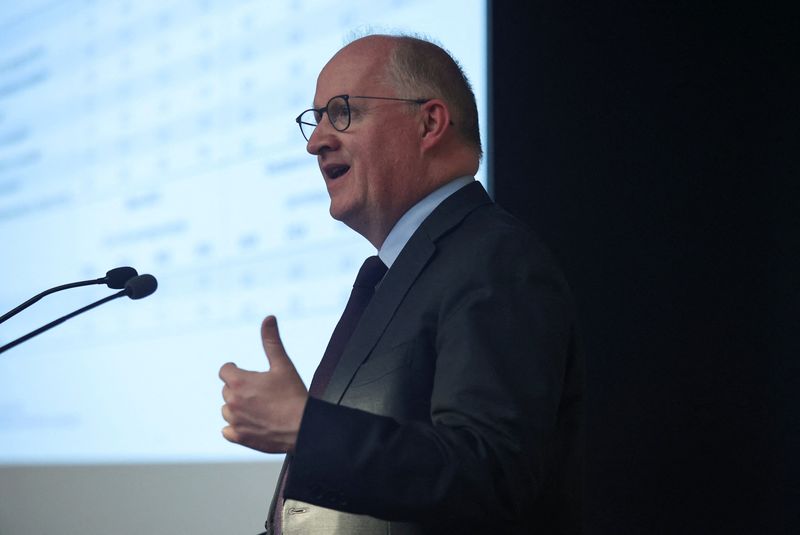 &copy; Reuters. Economista-chefe do BCE, Philip Lane, dá palestra em Nicósia
05/04/2023
REUTERS/Yiannis Kourtoglou