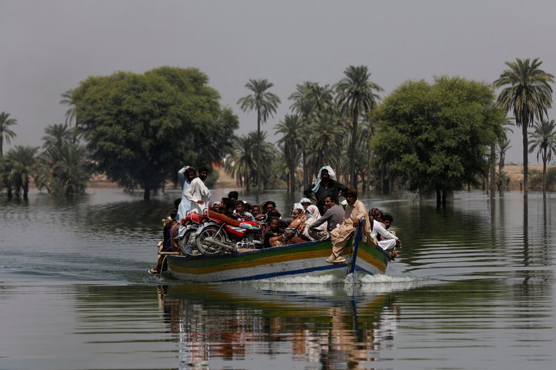 &copy; Reuters. 　４月６日、ボストン大学グローバル開発政策センターなどは６日公表した報告書で、最大級の債務不履行リスクに瀕している発展途上国がより健全な財務基盤に回帰するとともに気候変動