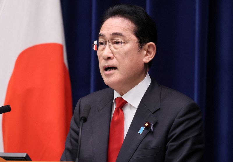 &copy; Reuters. رئيس الوزراء الياباني فوميو كيشيدا خلال مؤتمر صحفي في طوكيو يوم 17 مارس آذار 2023. صورة لرويترز من ممثل لوكالات الأنباء.