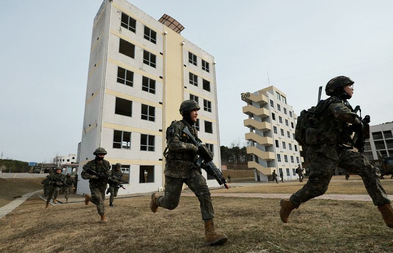 La Corée du Sud va prêter 500.000 obus d'artillerie aux États-Unis - presse