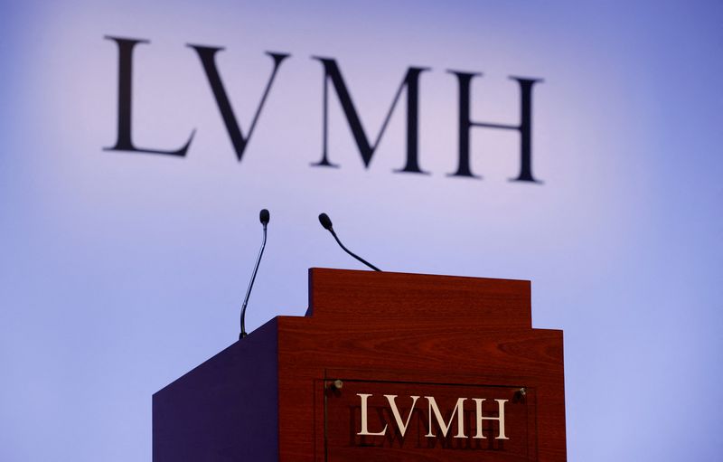 &copy; Reuters. FILE PHOTO: A LVMH luxury group logo is seen prior to the announcement of their 2019 results in Paris, France, January 28, 2020. REUTERS/Christian Hartmann/File Photo