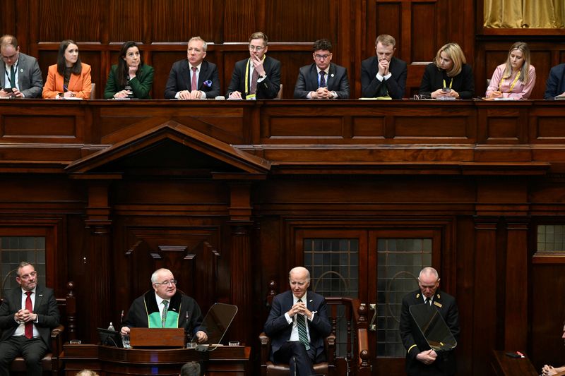 &copy; Reuters. Biden no Parlamento da Irlanda
13/04/2023
Kenny Holston/Pool via REUTERS