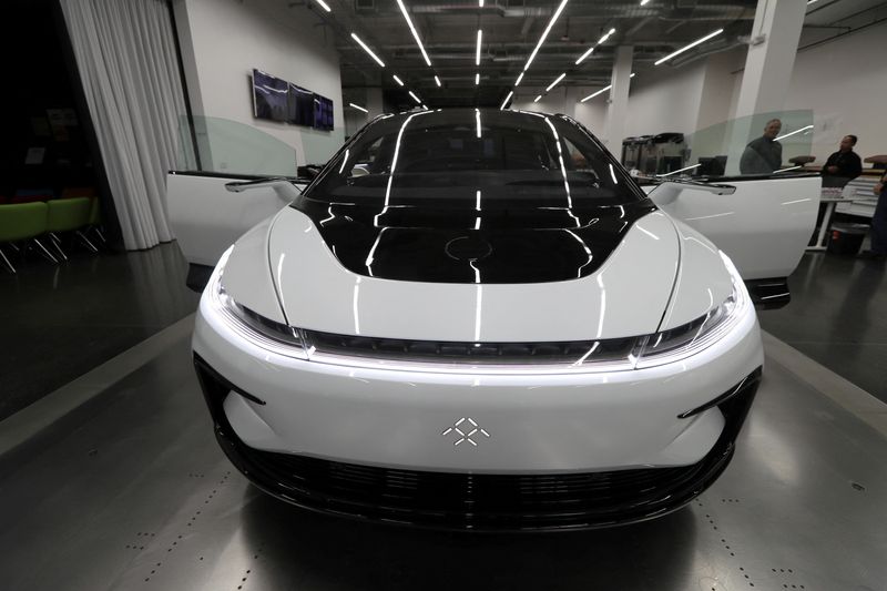 &copy; Reuters. FILE PHOTO: FILE PHOTO: Faraday Future's luxury electric car FF91 is seen at the company's headquarters in Gardena, California, U.S. November 21, 2019. REUTERS/Lucy Nicholson