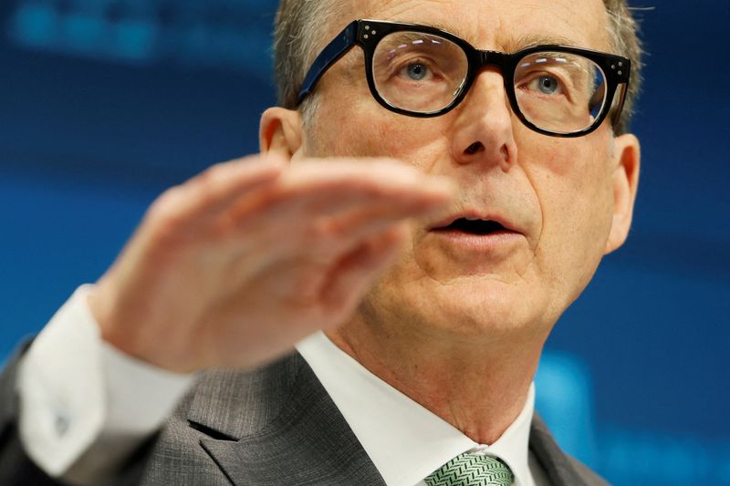 &copy; Reuters. FILE PHOTO: Bank of Canada Governor Tiff Macklem takes part in a news conference after announcing an interest rate decision in Ottawa, Ontario, Canada April 12, 2023. REUTERS/Blair Gable