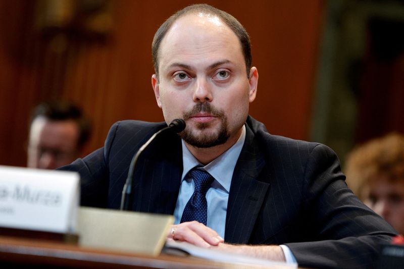 &copy; Reuters. FOTO DE ARCHIVO: El líder de la oposición rusa, Vladimir Kara-Murza, vicepresidente de Open Russia, testifica ante una audiencia del Subcomité de Asignaciones Estatales, Operaciones Extranjeras y Programas Relacionados del Senado sobre "Perspectivas de