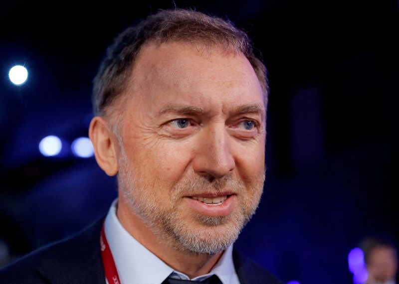 &copy; Reuters. FILE PHOTO: Russian billionaire Oleg Deripaska attends the St. Petersburg International Economic Forum (SPIEF) in Saint Petersburg, Russia June 17, 2022. REUTERS/Maxim Shemetov