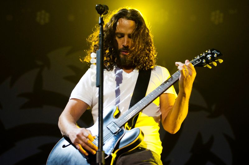 &copy; Reuters. FILE PHOTO: Chris Cornell of Soundgarden performs during their concert in Toronto July 2, 2011. REUTERS/Mark Blinch
