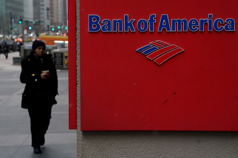 &copy; Reuters. FOTO ARCHIVO: Un logotipo de Bank of America aparece en el distrito de Manhattan de la ciudad de Nueva York, Nueva York, Estados Unidos. 30 de enero, 2019. REUTERS/Carlo Allegri