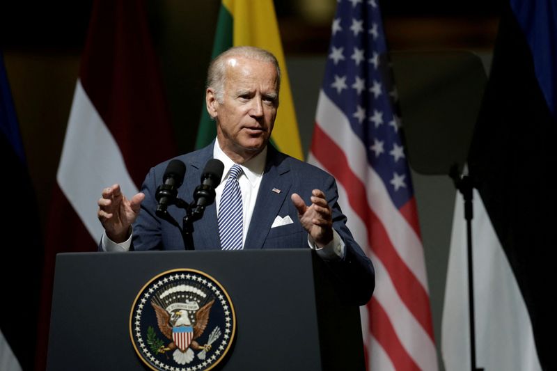 In meeting with big economies, Biden announces funds to fight climate change