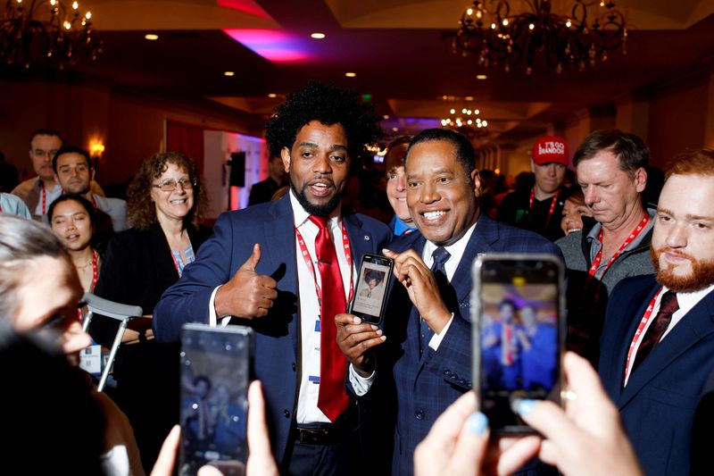 &copy; Reuters. FILE PHOTO: Conservative talk radio host Larry Elder poses at the Conservative Political Action Conference (CPAC) in Orlando, Florida, U.S., February 27, 2022. REUTERS/Octavio Jones/File Photo