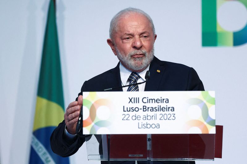 &copy; Reuters. FILE PHOTO: Brazil's President Luiz Inacio Lula da Silva speaks in a press conference during the Portugal-Brazil Summit, at Belem Cultural Centre in Lisbon, Portugal, April 22, 2023. REUTERS/Rodrigo Antunes