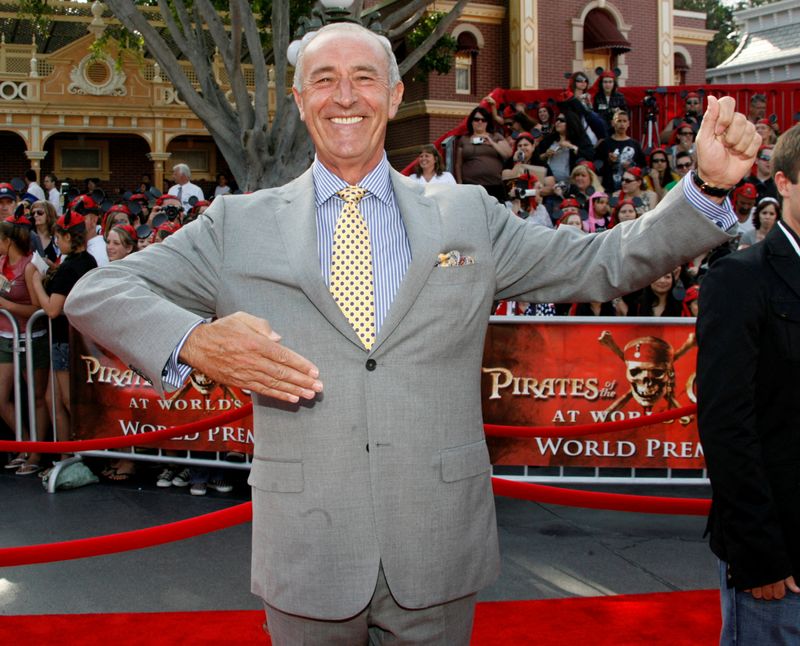 &copy; Reuters. FILE PHOTO: Len Goodman, ballroom dancing expert and one of the judges on the television series "Dancing with the Stars", poses at the premiere of "Pirates of the Caribbean At World's End" at Disneyland in Anaheim, California, May 19, 2007.  REUTERS/Fred 