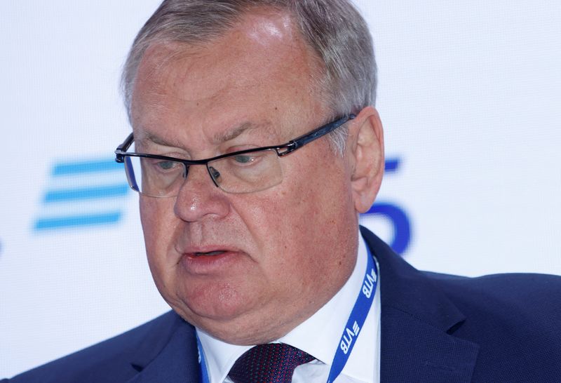 &copy; Reuters. FILE PHOTO: CEO of VTB bank Andrey Kostin attends a session of the St. Petersburg International Economic Forum (SPIEF) in Saint Petersburg, Russia June 17, 2022. REUTERS/Maxim Shemetov/File Photo