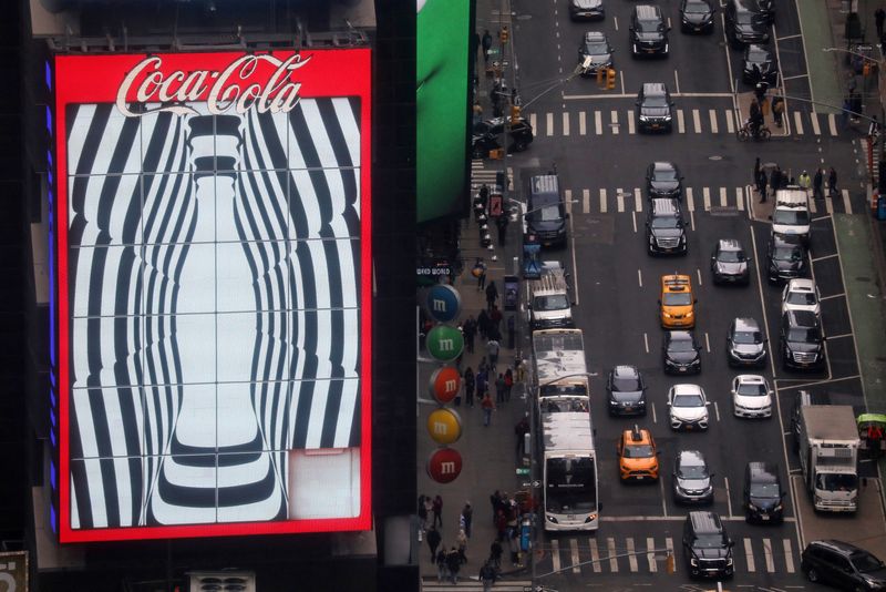 &copy; Reuters. FILE PHOTO: Traffic passes a Coca-Cola digital billboard in the Times Square area of Manhattan in New York City, U.S. March 2, 2023.  REUTERS/Chris Helgren 