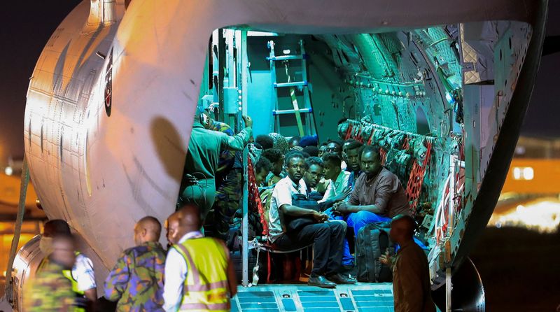 Sudan fighting abates overnight, allowing more people to flee