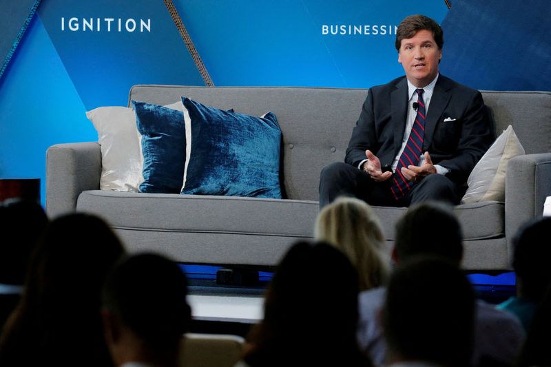 &copy; Reuters. FILE PHOTO: Fox personality Tucker Carlson speaks at the 2017 Business Insider Ignition: Future of Media conference in New York, U.S., November 30, 2017.  REUTERS/Lucas Jackson/ File Photo