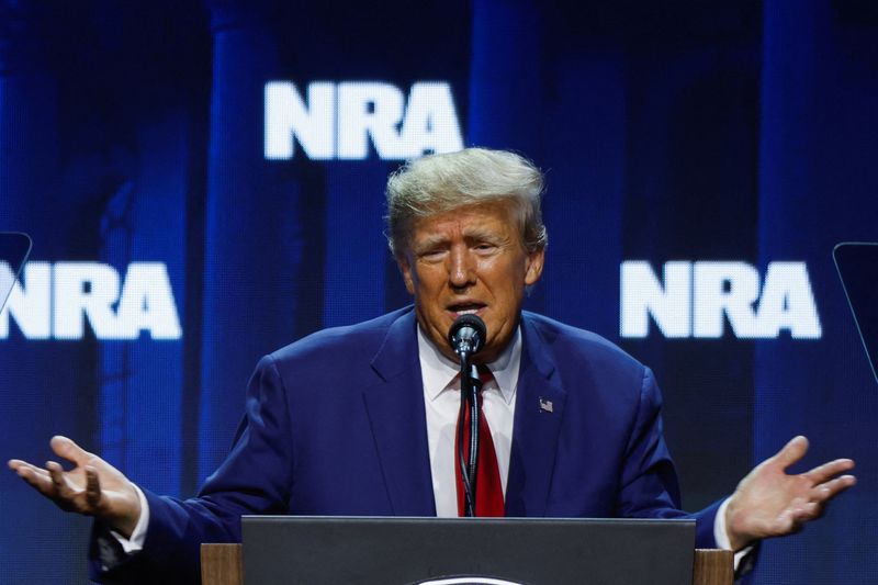 &copy; Reuters. FILE PHOTO: Former U.S. President Donald Trump speaks at the National Rifle Association (NRA) annual convention in Indianapolis, Indiana, U.S., April 14, 2023. REUTERS/Evelyn Hockstein/File Photo