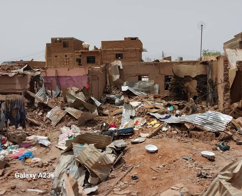 Sudan's Bashir and allies out of jail, fighting flares