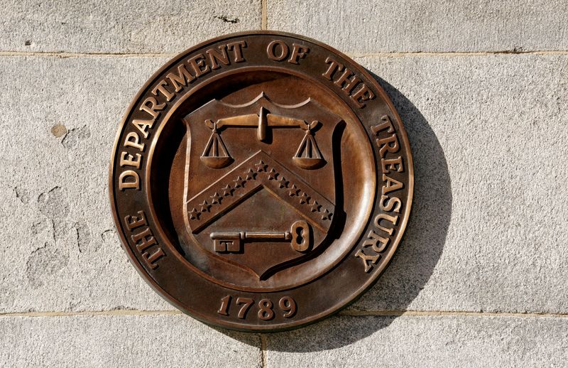 &copy; Reuters. FILE PHOTO: A bronze seal for the Department of the Treasury is shown at the U.S. Treasury building in Washington, U.S., January 20, 2023.  REUTERS/Kevin Lamarque//File Photo