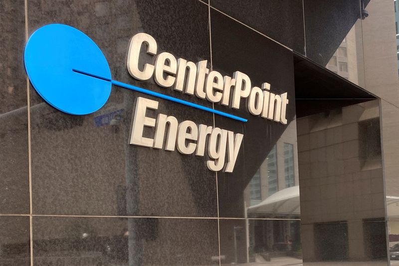 &copy; Reuters. FILE PHOTO: The headquarters of natural gas and power utility CenterPoint Energy is seen in Houston, Texas, U.S. September 27, 2020. Picture taken September 27, 2020.  REUTERS/Gary McWilliams