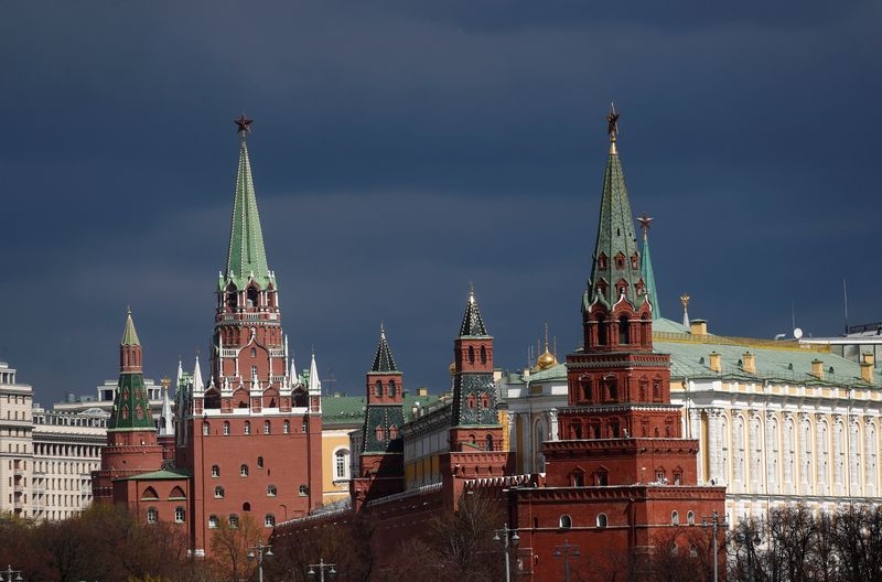 &copy; Reuters. Vista do Kremlin em Moscou
20/04/2020 REUTERS/Maxim Shemetov