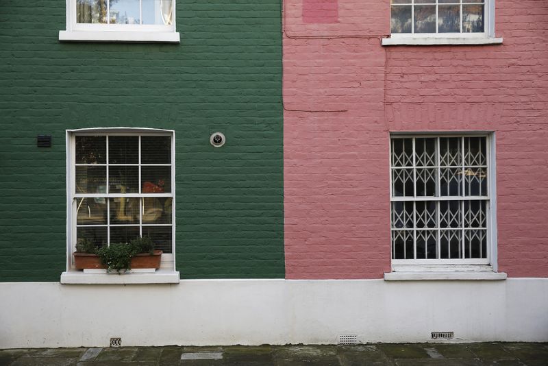 &copy; Reuters. FILE PHOTO: Houses are seen in London, Britain January 19, 2017.  REUTERS/Stefan Wermuth