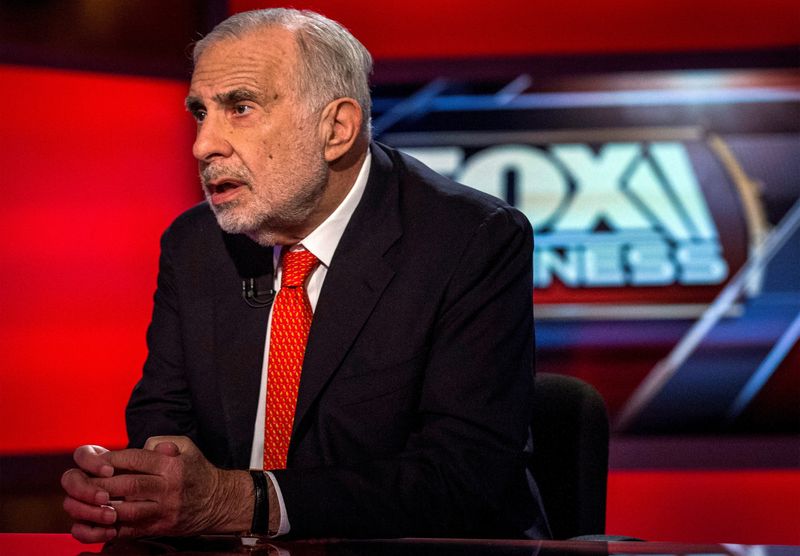&copy; Reuters. FILE PHOTO: Billionaire activist-investor Carl Icahn gives an interview on FOX Business Network's Neil Cavuto show in New York February 11, 2014.   REUTERS/Brendan McDermid/File Photo