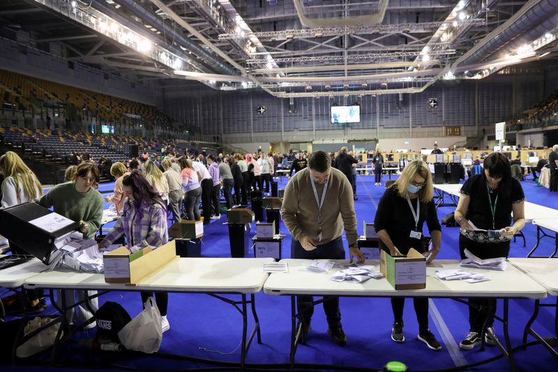 Elections locales au Royaume-Uni, un scrutin-test pour Rishi Sunak