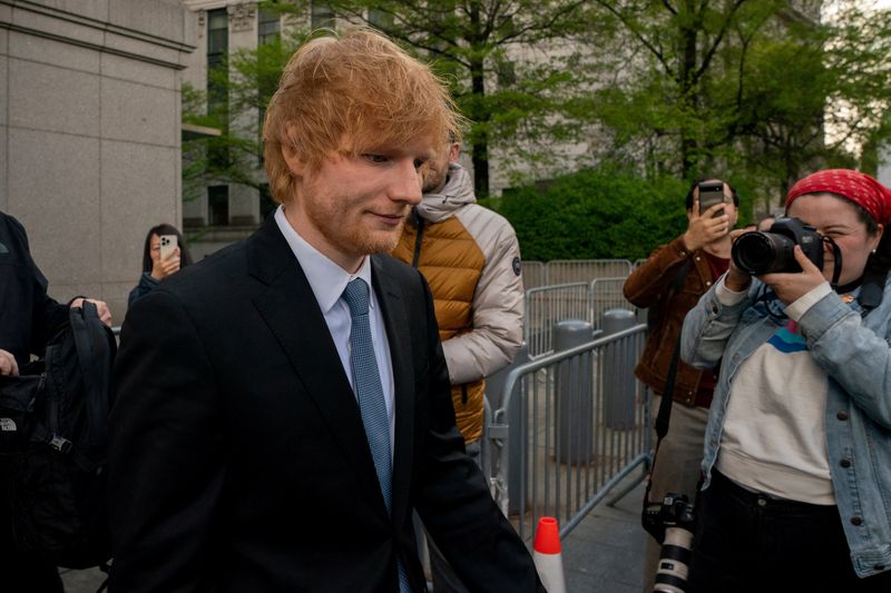 &copy; Reuters. Ed Sheeran deixa tribunal em Nova York
03/03/2023
REUTERS/David 'Dee' Delgado