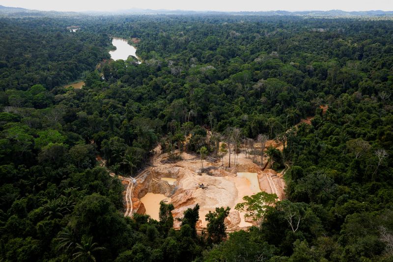 &copy; Reuters. Local de garimpo ilegal descoberto pelo Ibama na Terra Indígena Yanomami
11/02/2023
REUTERS/Amanda Perobelli