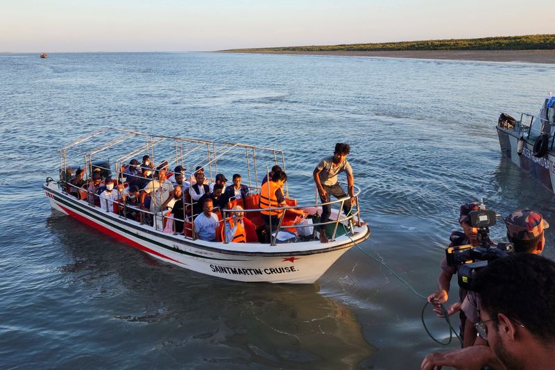 Rohingya say will not go home to Myanmar to be stuck in camps