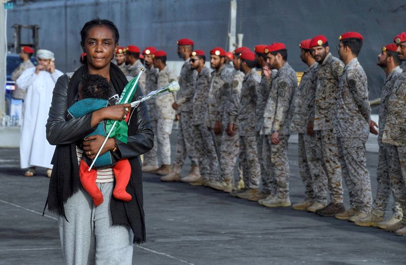 L'armée soudanaise et les paramilitaires envoient des délégations en Arabie saoudite