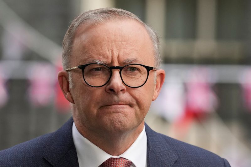 &copy; Reuters. FILE PHOTO: Australian Prime Minister Anthony Albanese looks on as he speaks to the media at Downing Street in London, Britain May 5, 2023. REUTERS/Maja Smiejkowska