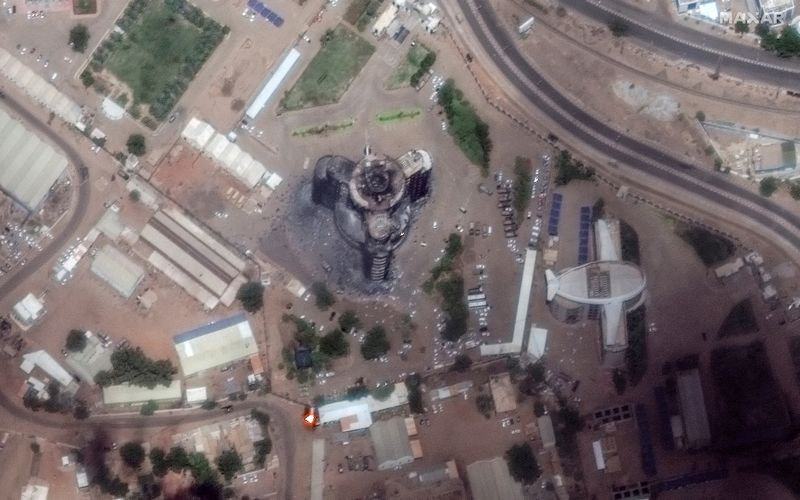 &copy; Reuters. FILE PHOTO: Satellite image shows burned and damaged General Command of the Sudanese Armed Forces headquarters building in Khartoum, Sudan April 16, 2023, in this handout image. Courtesy of Maxar Technologies/Handout via REUTERS