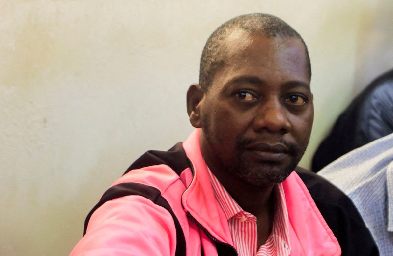 &copy; Reuters. FILE PHOTO: Paul Mackenzie, 50, a Kenyan cult leader accused of ordering his followers of the members of the Good News International Church to starve themselves to death in Shakahola forest, appears at Malindi Law Courts, in Malindi, Kenya, May 2, 2023. R